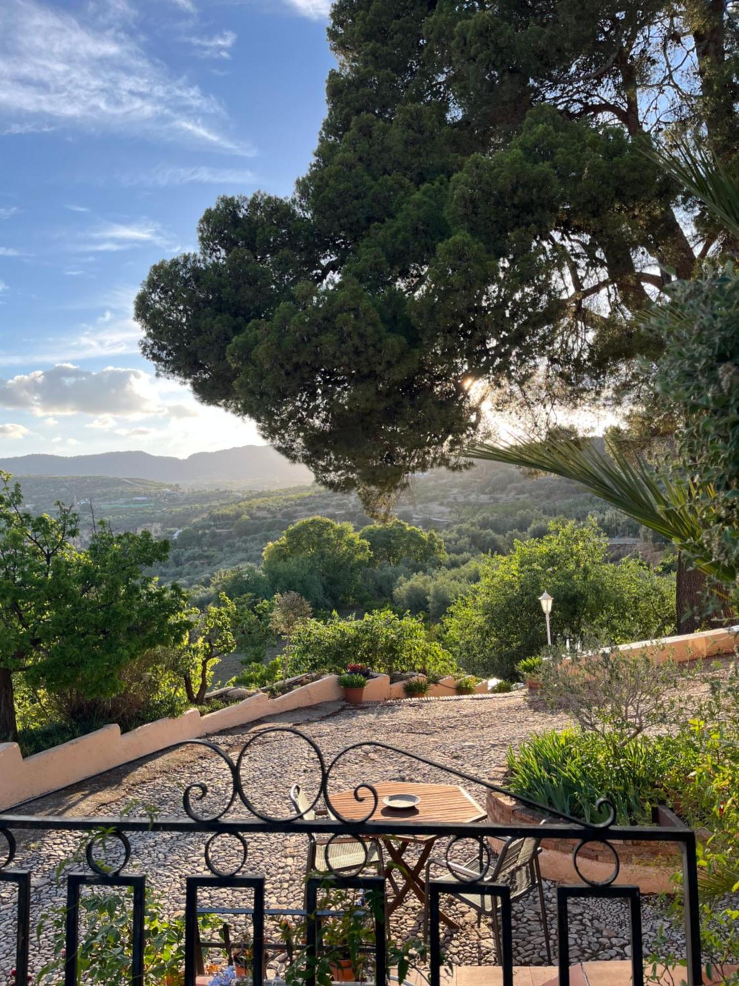 Cortijo El Pino Retreat Bed and Breakfast Albuñuelas Eksteriør billede